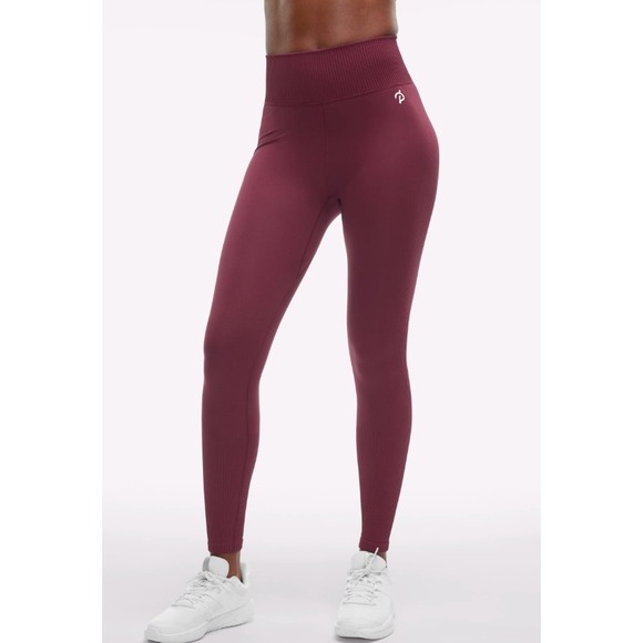Peloton Pants - Peloton Burgundy Seamless High Waist Ribbed Trim Compression Leggings, Small